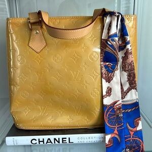 Authentic Louis Vuitton Houston shoulder bag for sale